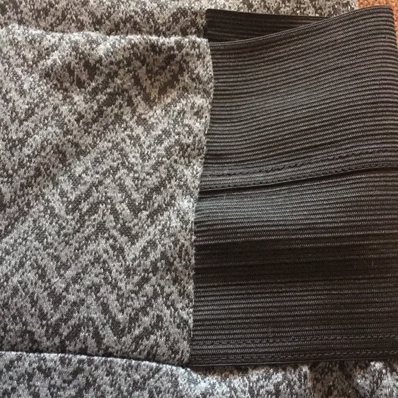 Wet Seal Wide Band Leggings - Picture 3 of 16